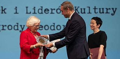 Wręczono Nagrody Teodory. Wanda Lew-Kiedrowska z honorowym wyróżnieniem