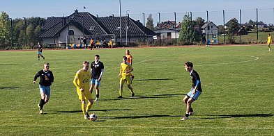 Pomorska A klasa. W Sierakowicach padło 7 bramek-72102