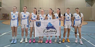 Koszykarki UKS BAT Kartuzy zwyciężyły z Jedynką Lębork-73970