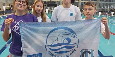 Świetne wyniki zawodników Cartusii na Pływackich Mistrzostwach Województwa-74520