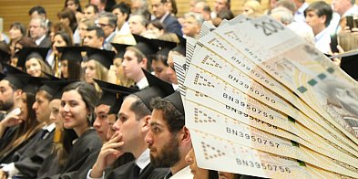 Rozpoczął się nabór wniosków na stypendia dla uzdolnion-75523