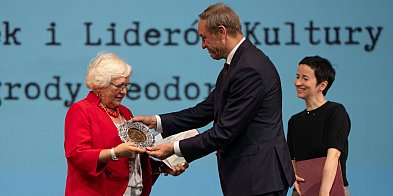 Wręczono Nagrody Teodory. Wanda Lew-Kiedrowska z honoro