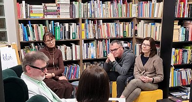 Wiosna pełna wrażeń w bibliotece w Żukowie. Czekają inspirujące spotkania!