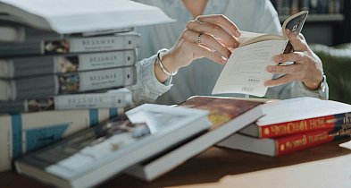 Somonino. Rusza Tydzień Bibliotek: spektakl i nagrody dla czytelników