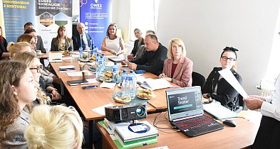 Kartuzy. Śniadanie biznesowe i szkolenie na temat grantów dla firm