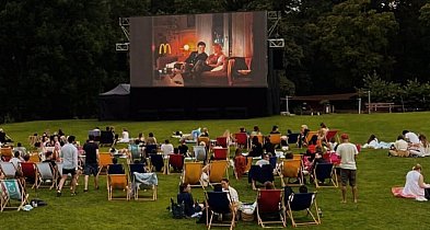 Plenerowe kino letnie w gm. Żukowo. Sprawdź program seansów