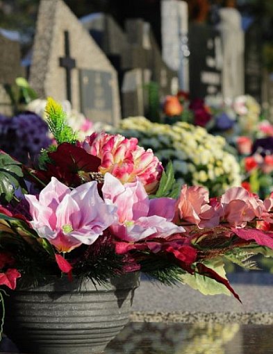 Wiązanki nagrobne na Wszystkich Świętych-73109