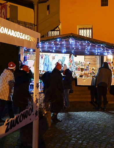 Jarmark Bożonarodzeniowy w Żukowie. Trzy dni świątecznej magii i radości-74195