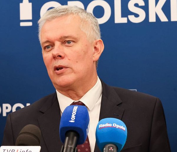 Dwukadencyjność w samorządach powinna zostać zniesiona?-73033