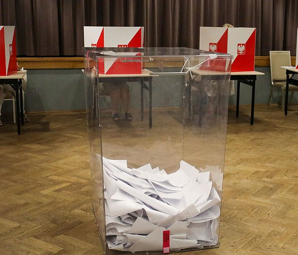 Sprawa dwukadencyjności w samorządach. Zdania są mocno podzielone-73218