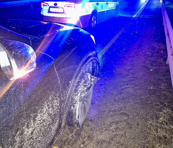 Kartuzy. Jechała po pijaku bez opony! 45-latka zatrzymana przez policję-73346