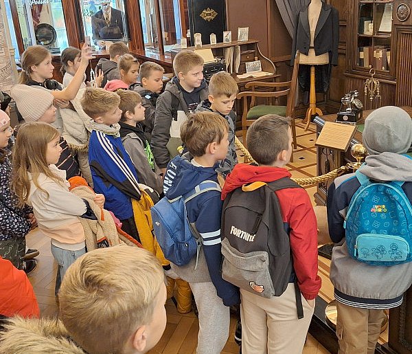 Uczniowie z gm. Żukowo poznawali kaszubską literaturę-73427