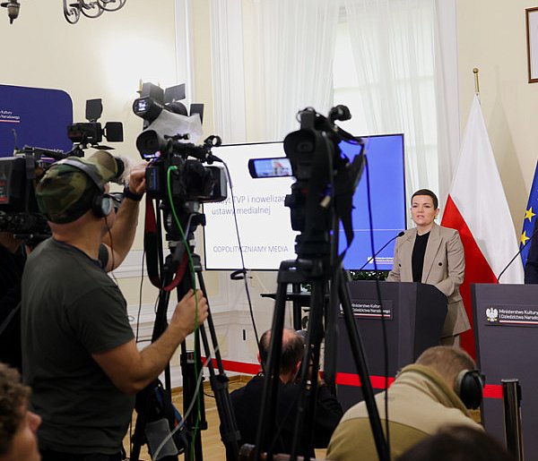 Koniec z samorządowymi gazetkami? Zostaną biuletyny...-73430