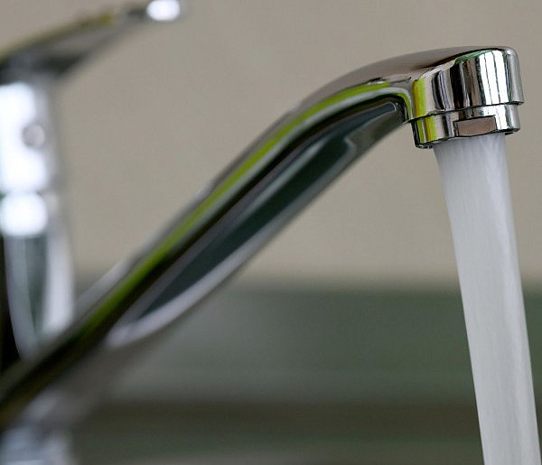 Prezydent zawetował ustawę o zbiorowym zaopatrzeniu w wodę-73792