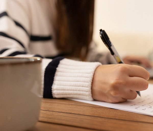 Rewolucja w zasadach pisowni. Od stycznia wchodzą nowe reguły-73931