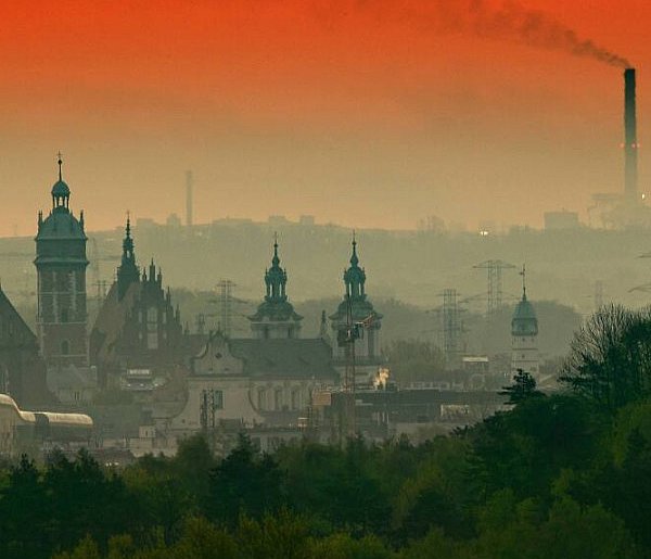 Polska pozwana do TSUE. Chodzi o zanieczyszczenie powietrza-74249