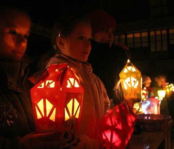 W niedzielę w Kościele katolickim rozpoczyna się adwent-74592