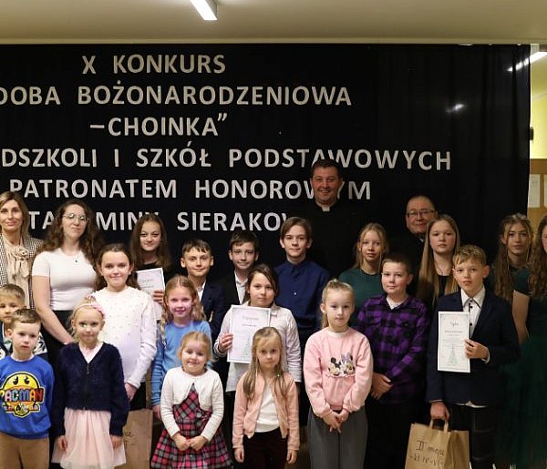 Łyśniewo Sierakowickie. Jubileuszowy konkurs na ozdobę bożonarodzeniową-74763