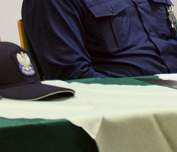Sulęczyno. Policjanci zapraszają na debatę o bezpieczeństwie-74805