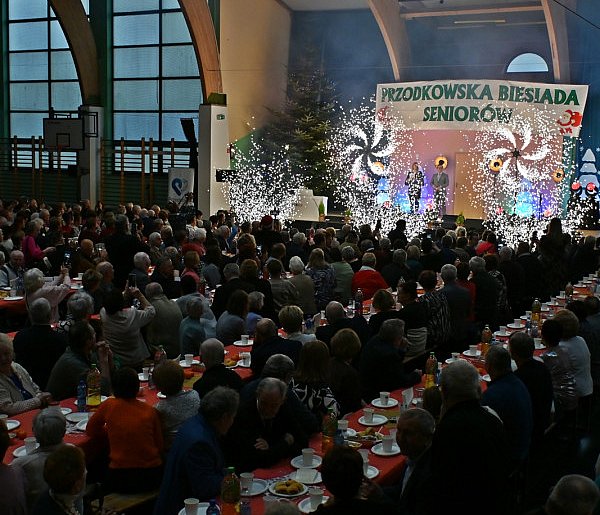 Przodkowska Biesiada Seniorów. Sztuczne ognie, życzenia i moc atrakcji-74883