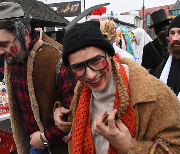 Tradycja i zabawa na sierakowickim Jarmarku Bożonarodzeniowym-74898