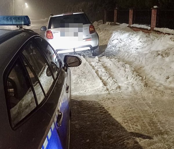 Czterej kierowcy wyeliminowani z ruchu. Jeden wpadł przez brak tablic-76498