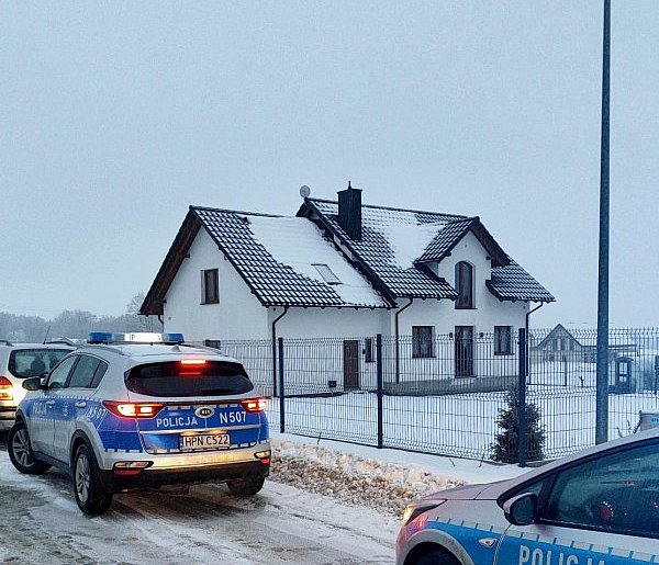 Szklana. Wiózł w samochodzie swoją rodzinę i był kompletnie pijany