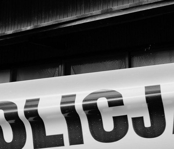 Kiełpino. W opuszczonym budynku znaleziono zwłoki mężczyzny