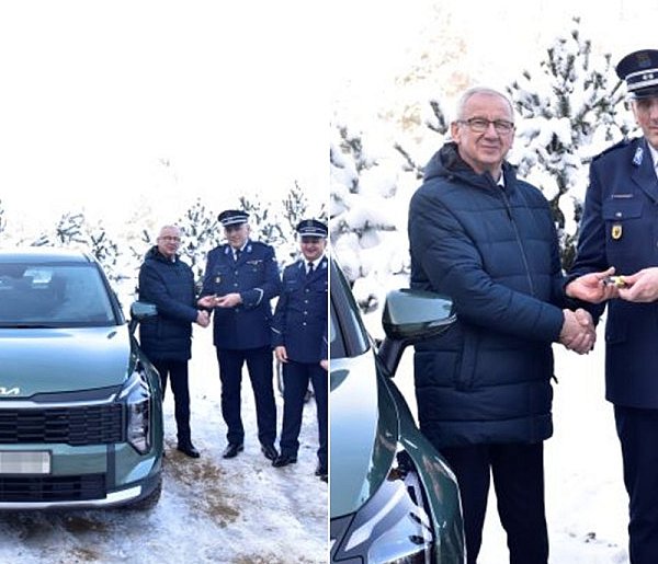Nowy radiowóz dla kartuskiej policji. Klucze przekazano podczas uroczystości
