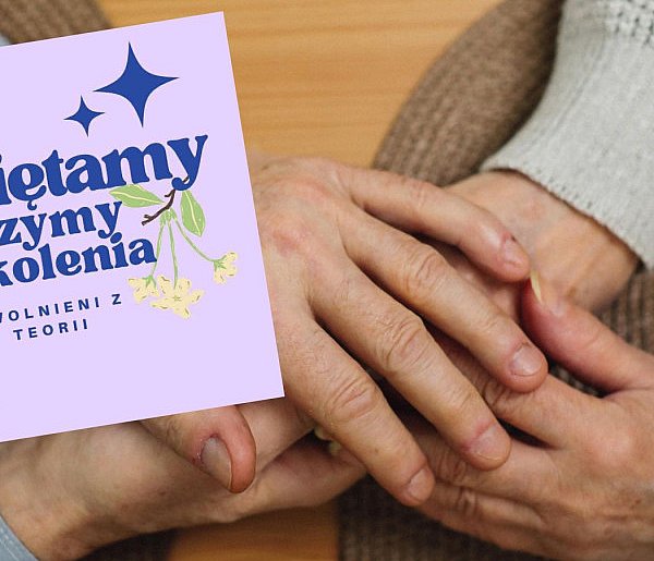 Uczennice z Sierakowic chcą ocalić wspomnienia seniorów