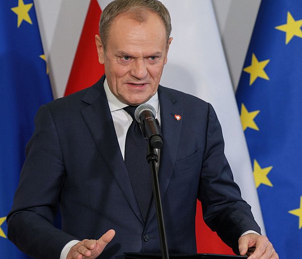 Premier o propozycji szefa NBP: to "SAFE zero złotych"