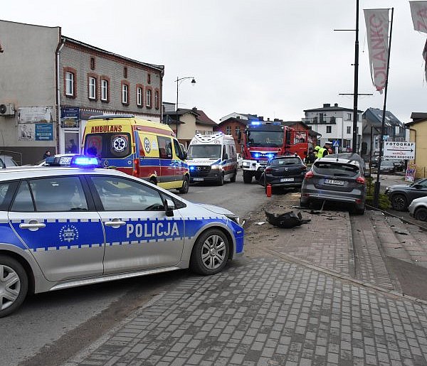 Sierakowice. Zderzenie dwóch aut. Dwie osoby zostały ranne