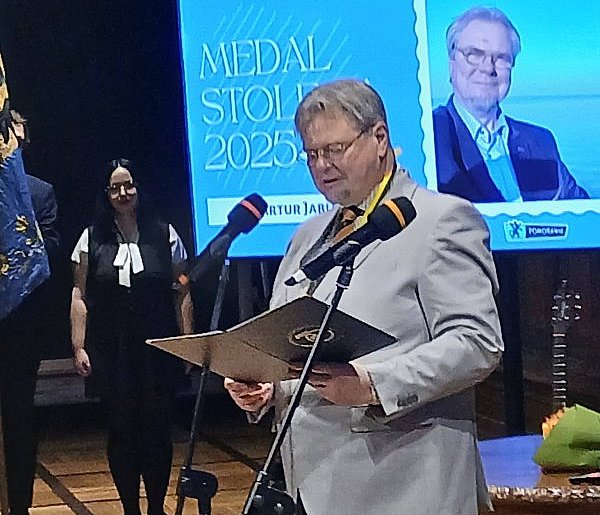 Region. Artur Jabłoński odznaczony Medalem Stolema