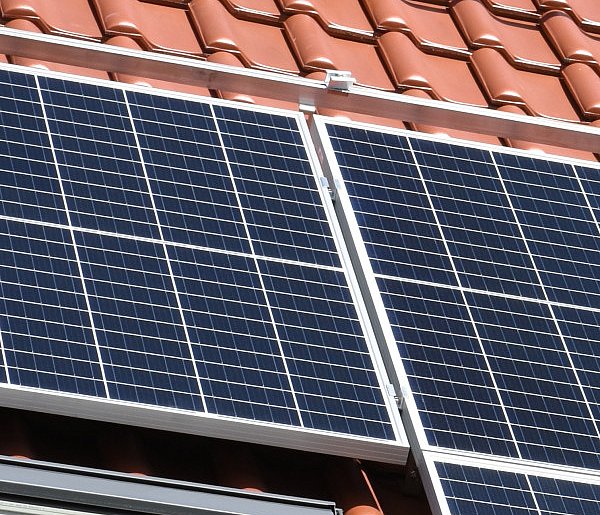 Kary dla firm z branży OZE za niedozwolone klauzule w umowach