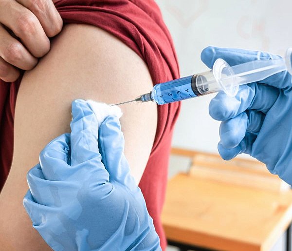 Wzrosła liczba osób, które zaszczepiły się przeciwko grypie