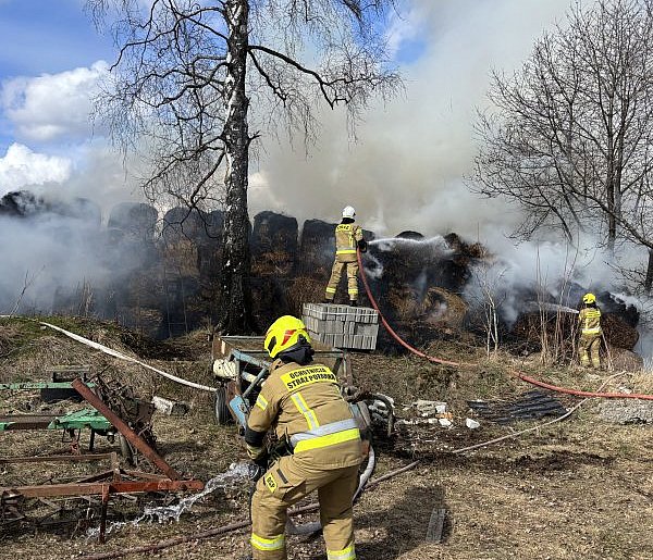 Kistowo. Pożar na terenie jednego z gospodarstw