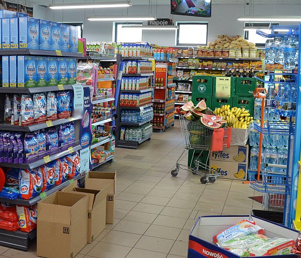 W Wielki Piątek większość sklepów będzie czynna do późnych godzin