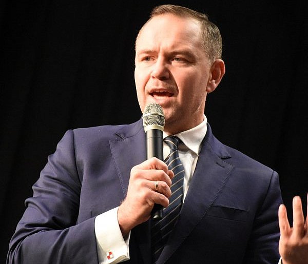 Prezydent powinien odebrać ślubowanie od sędziów - tak uważają ankietowani