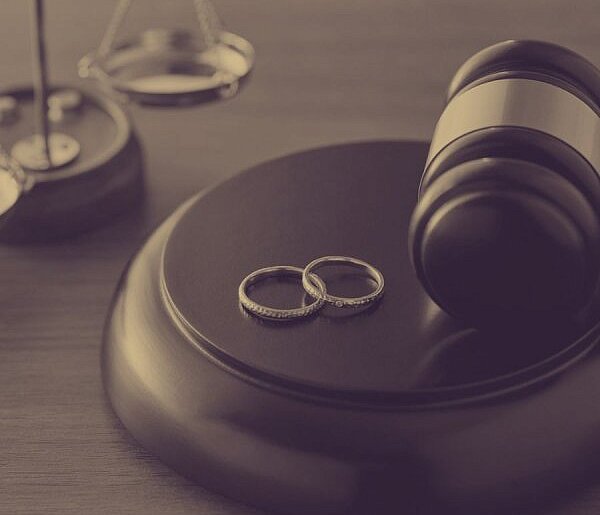 Prezydent znów wetuje. Tym razem chodzi o rozwody