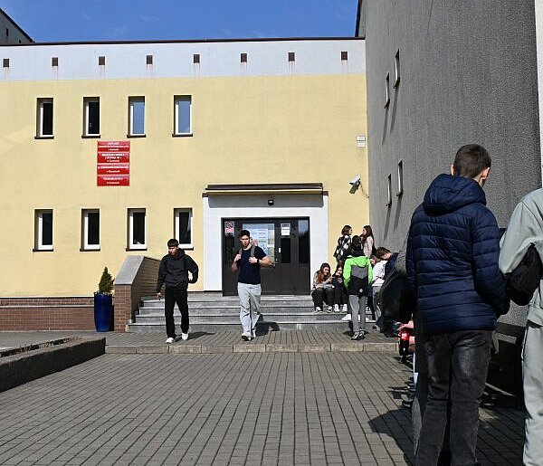Ruszyła rekrutacja do szkół średnich w pow. kartuskim. Czeka 2 tys. miejsc