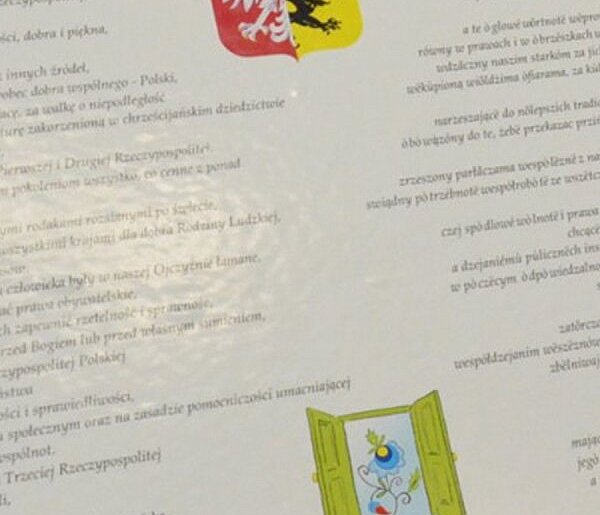 Większość z nas uważa, że nie potrzeba nowej konstytucji
