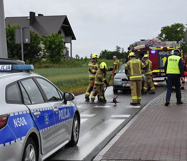 Puzdrowo. Zderzenie dwóch aut. Na szczęście bez rannych
