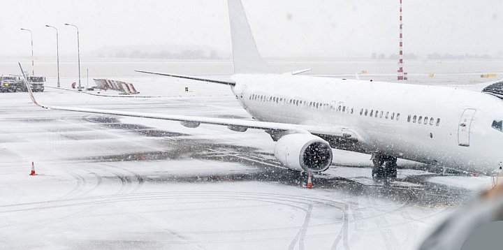 Loty opóźnione z powodu pogody-76159