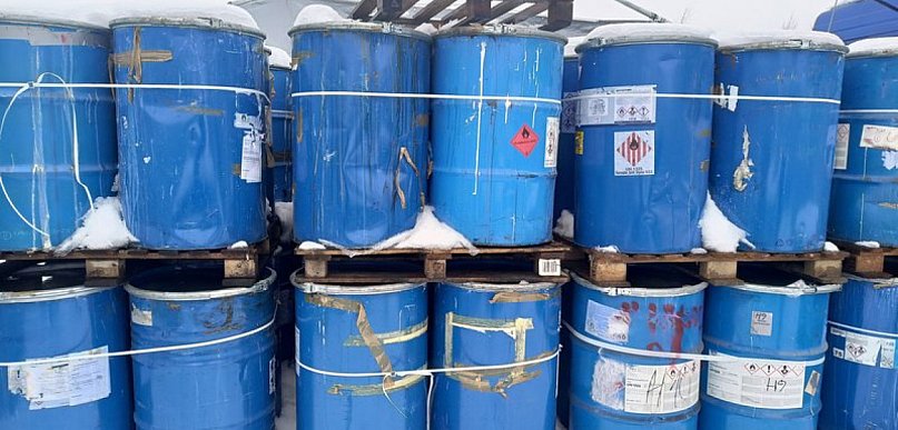 Blisko 20 ton odpadów na działce w gminie Szemud