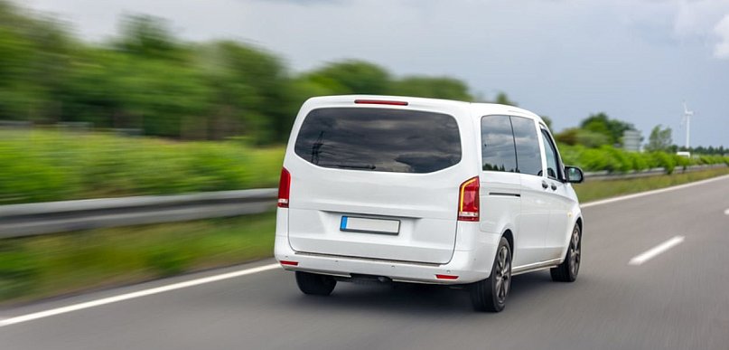 Jak zaplanować przejazd busem do Niemiec z Łodzi i łódzkiego?