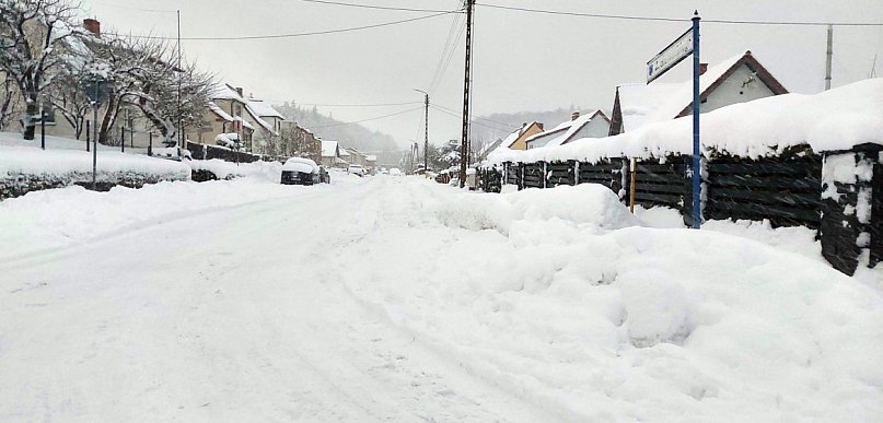 Zima nie odpuszcza. Ostrzeżenie przed intensywnymi opadami śniegu