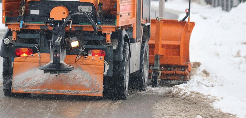Akcja zima drenuje budżety samorządów. "Najdrożej od lat"