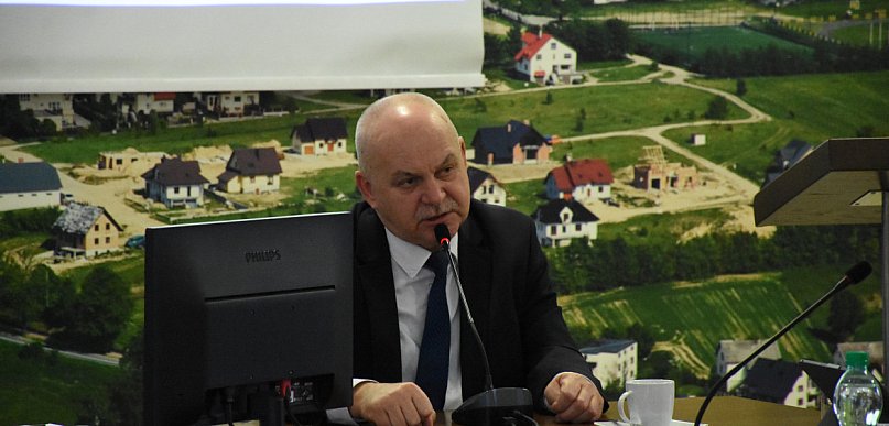 Wójt Sierakowic wskazuje winnych porażki ws. praw miejskich. To... wszyscy