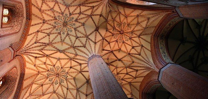 Region. Dach katedry w Pelplinie wymaga naprawy. Kuria szuka środków