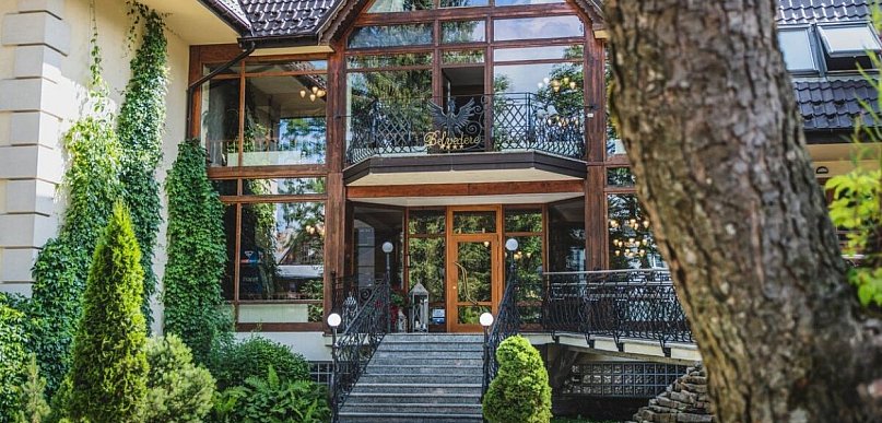 Rodzinny wyjazd w góry – jak zaplanować go bez stresu?